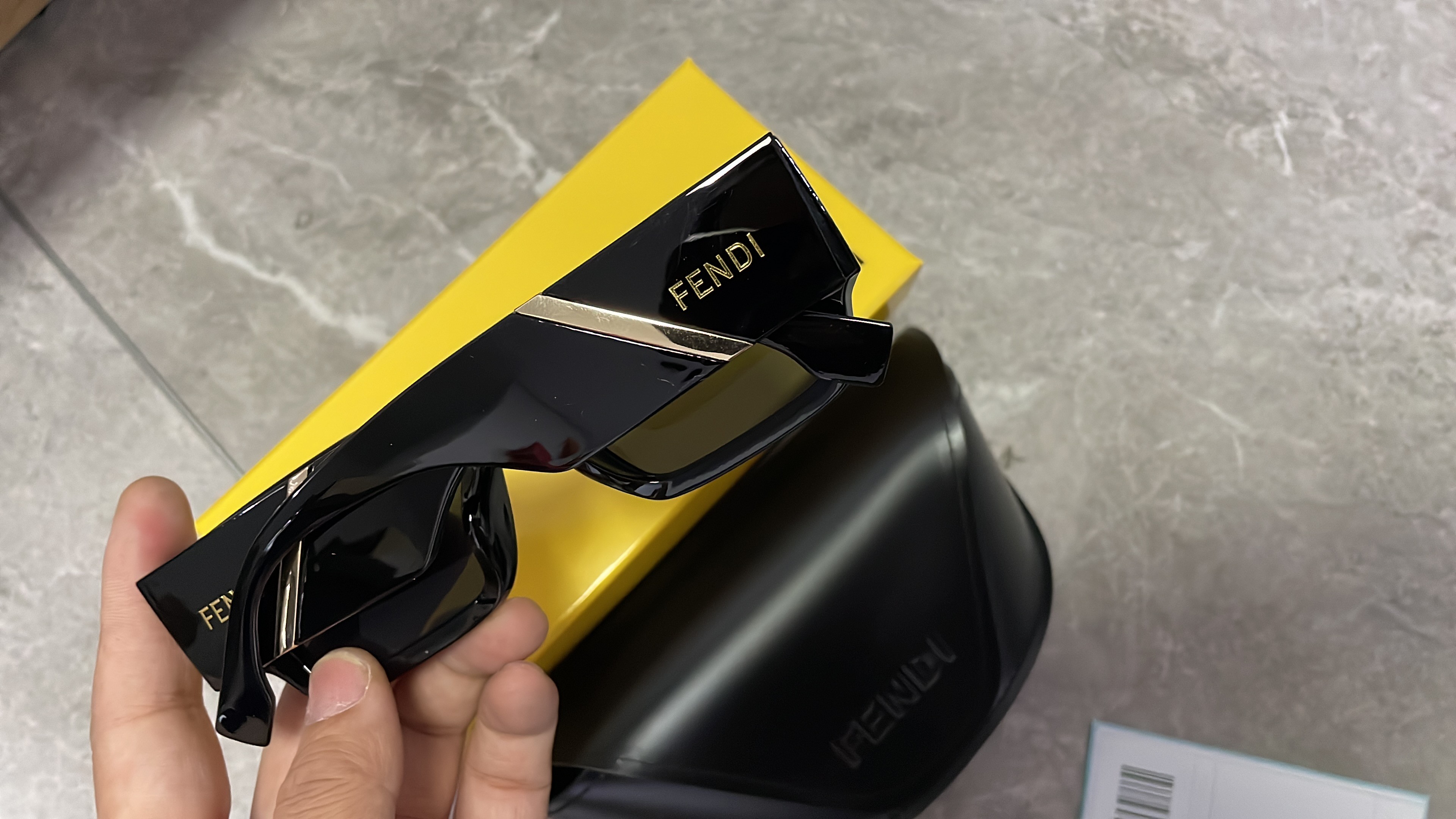 22$ FENDI sunglasses with box 2920 MMK2488 — detail 3