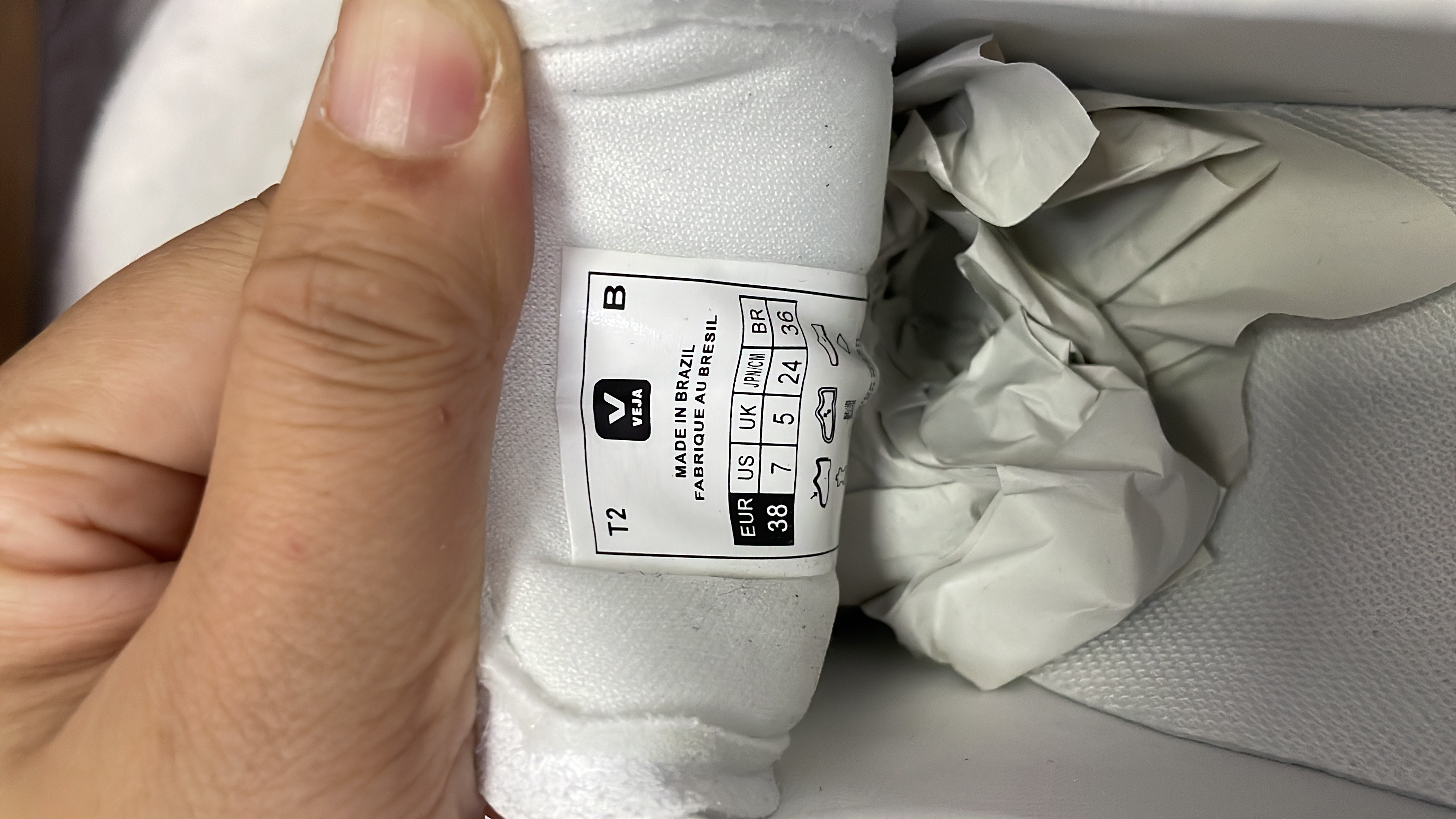 38$ Veja Campo size 36-45 319860 MMK2506 — detail 3