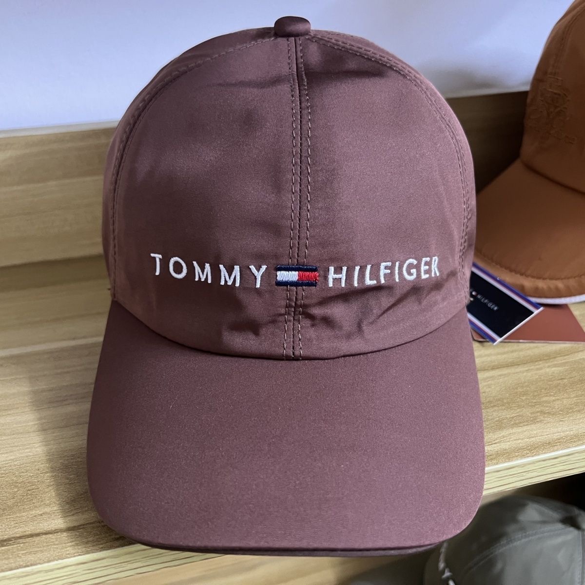 21$ Tommy Hat 2780 ZZK2268 — detail 13