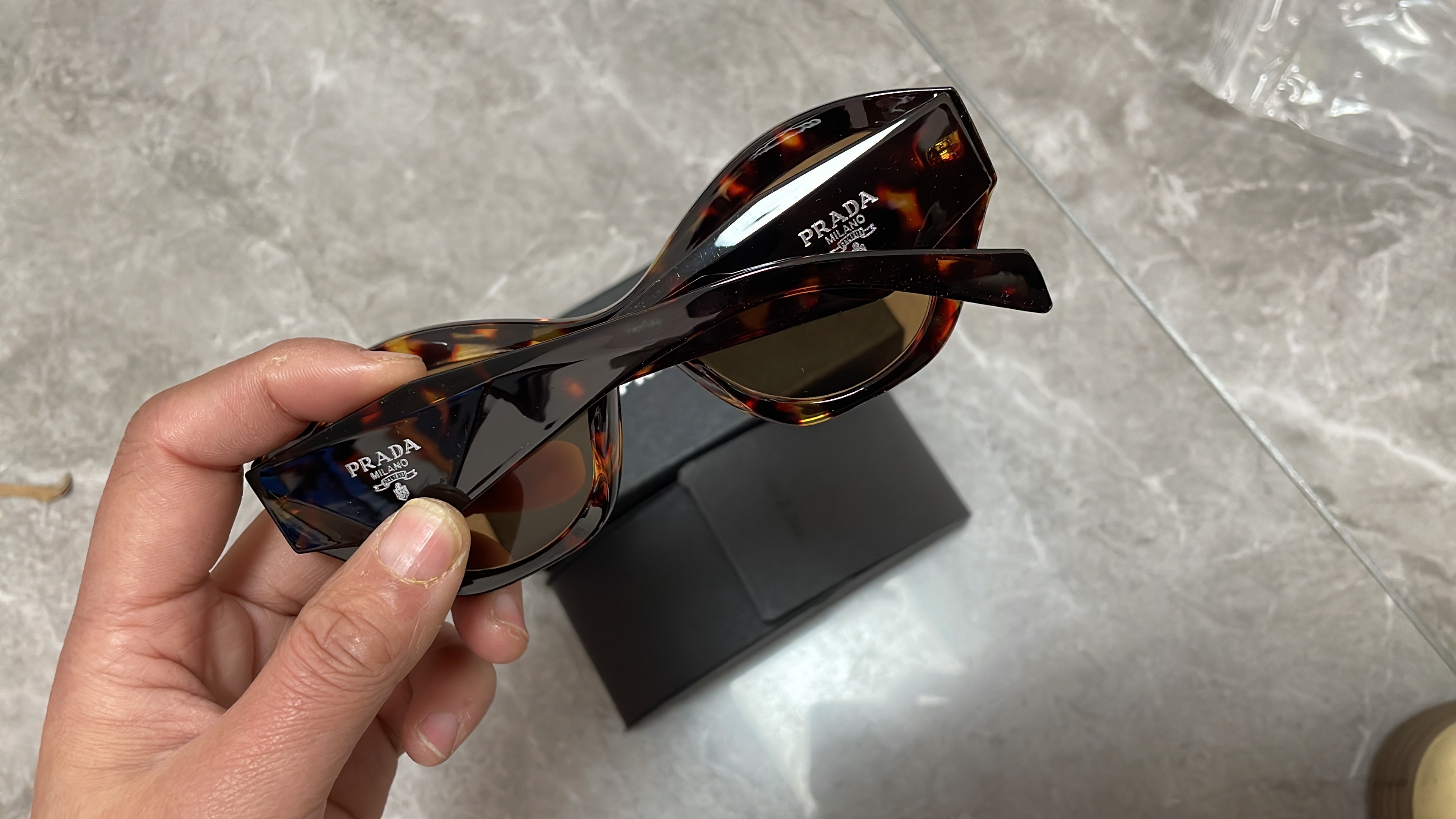 22$ PRADA SUNGIASSES WITH BOX 7910 MMK700 — detail 2