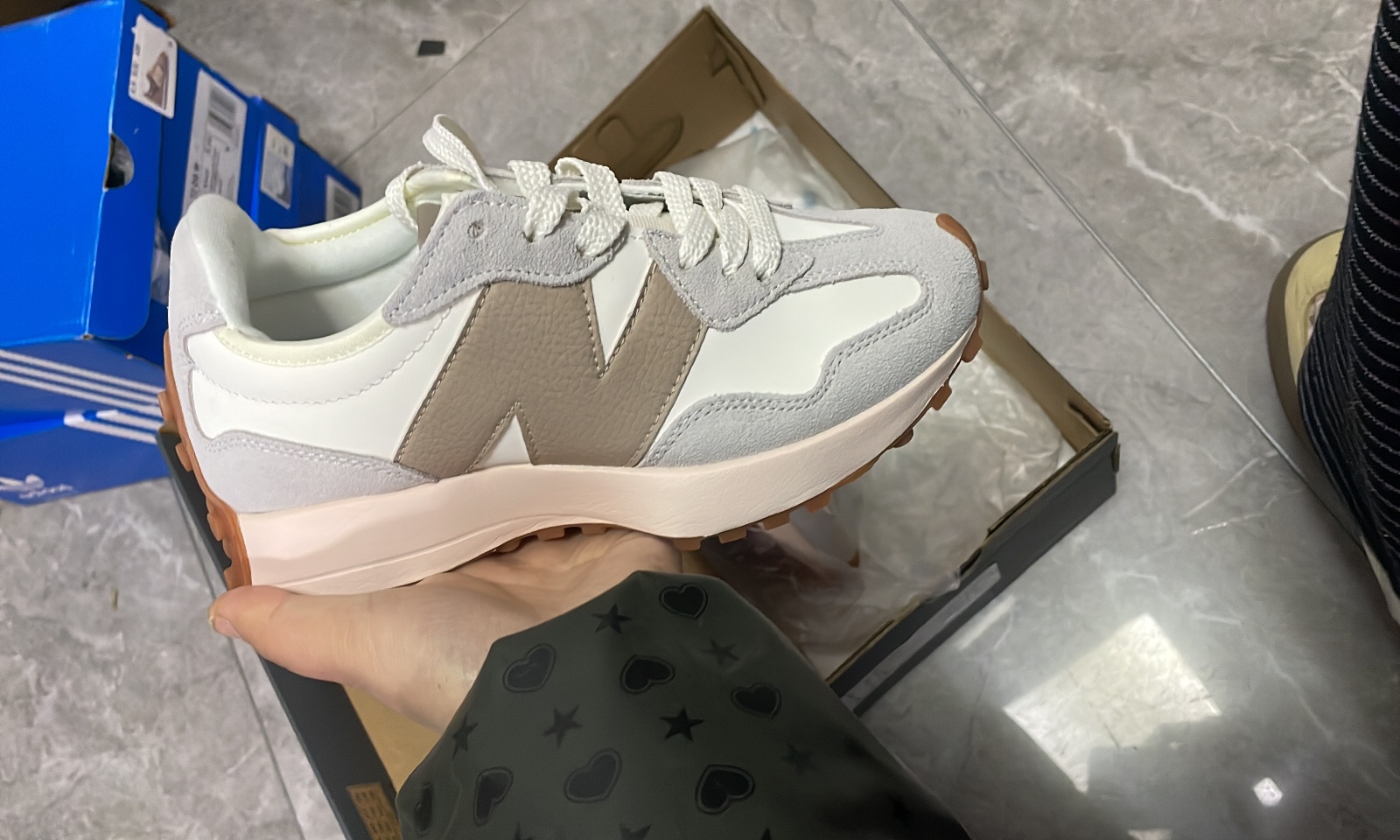 42$ new balance US327LZ size 36-45 520250 MMK1021