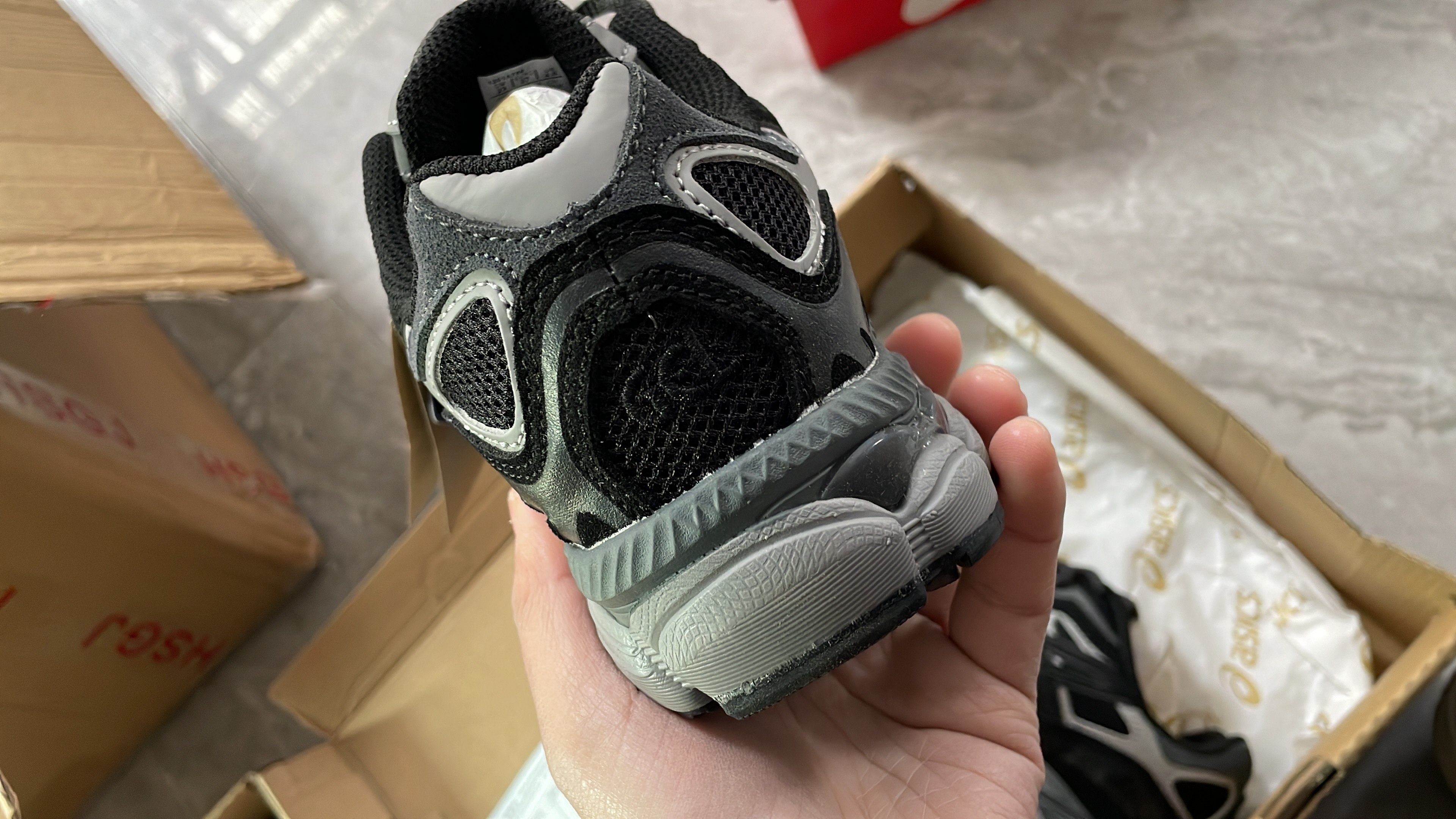 44$ asics GEL NYC size 36-45 520480 MMK832 — detail 4